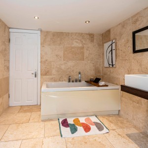 80HooleLaneWEB 4 80HooleLaneWEB 4