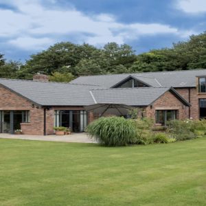 Exterior rear Exterior rear